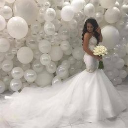 2023 African Mermaid Wedding Dresses Sweetheart Beading Lace Court Train Ivory Vintage Plus Size Bridal Gowns315Z