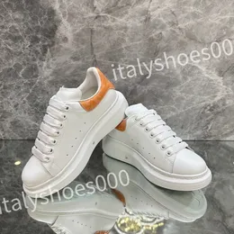 2023 new Hot Fashion Shoe White Black Dream Sneaker womens and mens Rubber Sole Soft Calfskin Leather Lace-up Trainers