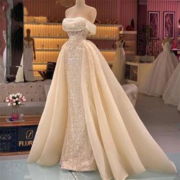 Glitter Mermaid Wedding Dress Sleeveless Bateau Strapless Sequins Appliques Floor Length Detachable Lace Train Illusion Custom Mad203o