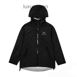 Brand Mens and Jacket Women Coat Fashion Designer Arc Popular Niao Brand Outdoor Mountaineering Wind Proof and Waterproof Embroidery Three in One Pres H695