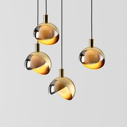 Chandeliers Modern Minimalist Gold Single Head Small Led Chandelie Nordic Creative Personality Bedside Lamp Bar Restaurant Chandelier