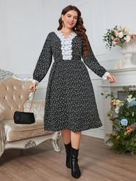 Plus Size Dresses Valentine Day Contrast Lace Ditsy Floral Print Long Sleeve Midi Dress Women's Elegant V Neck