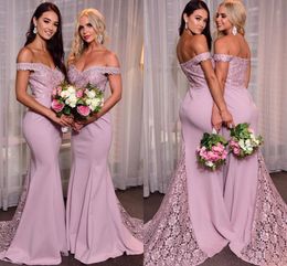 2023 Elegant sjöjungfru brudtärna klänningar spetsapplikationer remmar svep tåg skräddarsydd piga av hedersklänning plus size country bröllop parti