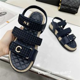 Sandals Fashion The Latest Style Comfortable Soft Channel Men and Women Flat Bottom Letter Summer Casual Slippers 02-014 qiuti17