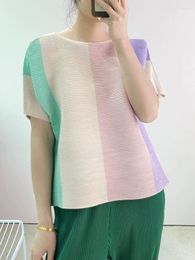 Women's T Shirts Miyake Pleated Printed Tops Women 23 Summer Korean Fashion Color Matching T-shirt Thin Breathable Casual Relaxed Slim Shirt