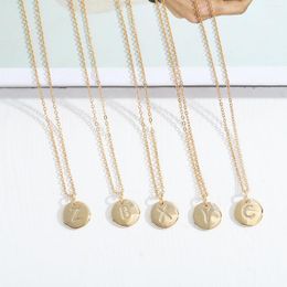 Pendant Necklaces Dvacaman 26 Letter Initial Necklace Gold Colour Link Chain Choker For Women Retro Copper Alphabet Statement Jewellery Gift