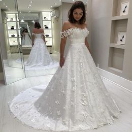 Elegant A Line Lace Wedding Dresses Off The Shoulder Butterfly Appliqued Bridal Gowns Plus Size Sweep Train Boho vestido de novia308y