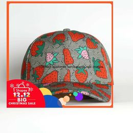 81strawberry baseball caps man's cotton cactus classic letter Ball caps summer women sun hats outdoor adjustable Snapback Cap girl's cute visor2229983