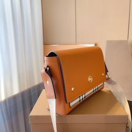 Luxury bursbury designer bag new messenger bag canvas spelling letter shoulder bag cross-body bag