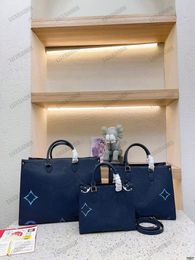 ONTHEGO Tote Bag Degrade Neutral Gradient Blue Beige Rose Pink On The Go PM MM GM Shoulder Bag Womens Luxurys Designer Purse oversized Monograms Flowers Purse