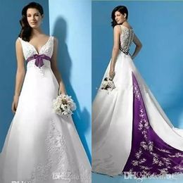 White and Purple Wedding Dresses Empire Waist V Neck Beads Appliques Satin Bridal Gowns Sweep Train Plus Size A Line Wedding Dress244o