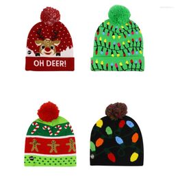 Berets Style 2 Pieces Snowman Elk Knitted Hat LED Luminous Beanie Warm For Halloween Xmas