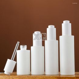 Storage Bottles YUXI White Glass Cosmetic Bottle Multi-specification Essential Oil Sealed Lotion Sample