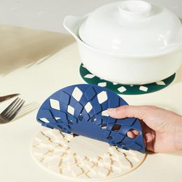 Table Mats & Pads Trivet Mat Heat Resistant Trivets Tableware Insulation Dishes Pan Holder Protect Dish For Kitchen Countertop