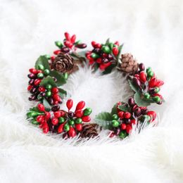 Decorative Flowers 4Pcs Artificial Christmas Garland Wall Mount Pine Cones Red Fruit Wreath For Home Wedding Party Door Hanging Decor