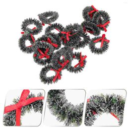 Decorative Flowers 20 Pcs Christmas Wreath Decorations Outdoor Mini House Home Garland Toy Artificial Ring Ornament Plastic Party