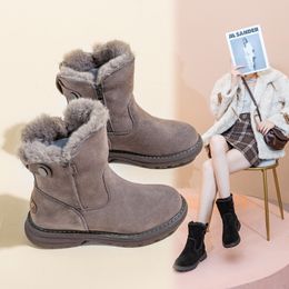 Stivali da neve in lana spessa donna 2023 inverno nuova suola spessa scarpe casual in cotone caldo manica centrale due usura all'ingrosso