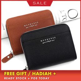 Luxury Brand Mini designer Wallet Fashionable Men's Short Zip-pered Handheld Bag Busins Zero Identification Solid Colour Letter mans wallets genuine leather