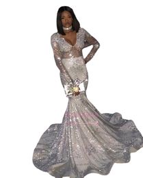 Sparkly Silver Sequins Mermaid Prom Dresses for Black Girl Deep V Neck Long Sleeves Sexy Evening Party Gowns