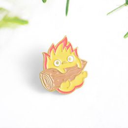 Broches desenho animado Little Flame Holding Firewood Game Pin Pin Pin Loy Brooch decote de decote de decote para crianças para crianças
