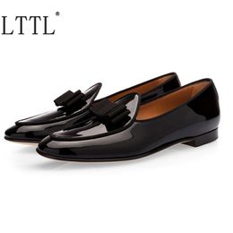 British Style Black Patent Leather Loafers Luxury Bowtie Men Dress Shoes Handmade Casual Shoes Mens Party And Wedding Shoes