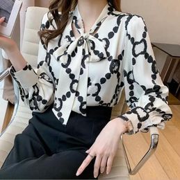 Designer Lace-up Bow Luxury Letter Print Women Shirt Lantern Long Sleeve Chiffon Blouse V-Neck French Button Versatile Base Layer Loose Casual Outerwear