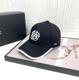 Baseball cap designers hats luxurys ball cap Letter sports style travel running wear hatsunshade cap temperament versatile caps bag and box packaging very good nice