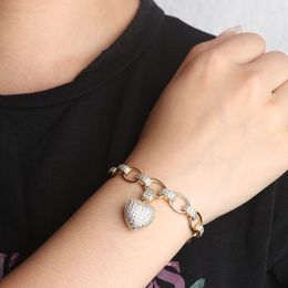 Link Bracelets Fashion Delicate Gold Colour Girl Heart Shape Bracelet Charms Stacked Cubic Zircon For Wedding Accessories Bijoux B-133