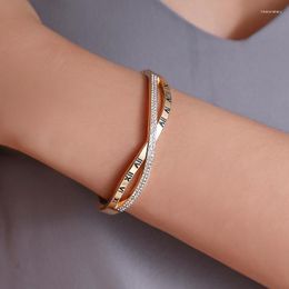 Bangle 2023 Fashion Designer Rhinestone Cross Bracelet Accessories For Women Charm Melv22