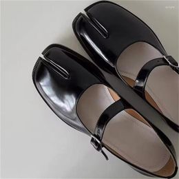 Dress Shoes Split Toe For Women Black Mary Janes Patent Leather Low Heels Ladies Buckle Front Strap Femme Elegant Zapatos De Mujer