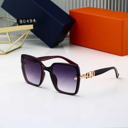 Wholesale of sunglasses New Box Sunglasses Women's Semi Metal Large Frame Men's Glasses Straight