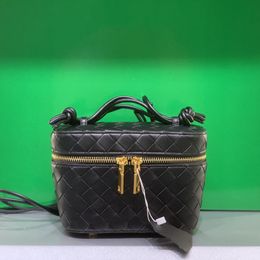 Mini designer box bag Ladies woven cosmetic bag Woven leather Fashion shoulder bag Luxury crossbody bag High Quality handbag New