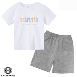 t Shirts Summer Trapstar Tshirt Kids Boys Beach Shorts Sets Streetwear Tracksuit Men Women Clothes Girls Sportswear c8