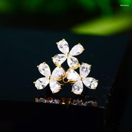 Brooches Korean Fashion Creative Flower Zircon For Women Simple Clothing Unique Brooch Pin Trendy Accessories Broche