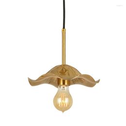 Pendant Lamps Nordic Golden Personalized Chandelier Creative Post-modern Bedroom Bar Dining Room Bedside Shell Small