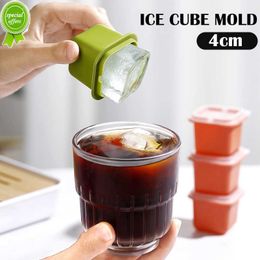 New 4cm Large Ice Block Mold Silicone Ice Cube Maker Square Frozen Ice Hockey Molds for Whiskey Juice Coffee Drinks Ice Cream Tools