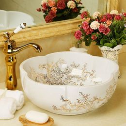 China Artistic Procelain Handmade Europe Vintage Ceramic Lavabo Bathroom Sink counter top wash basin Udqhx