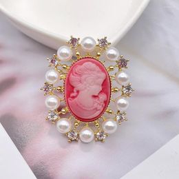 Brooches Fashion Products Factory Outlet Retro Embossed Pearl Ladies Brooch Lapel Pin Inlaid Rhinestone Clothing Suit Coat Jewelry Ac