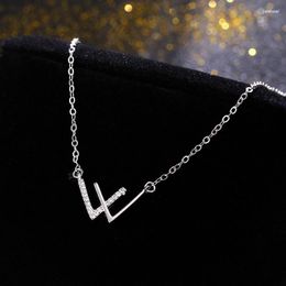 Pendant Necklaces Simple Elegant Letter W For Women Cute Charms Female Party Jewellery Accessories Rhinestone Gem