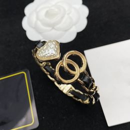 Designer di marchi di lusso in argento placcato oro semplice misto 925 doppie lettere C Stud geometrico donne famose cristallo strass orecchino di perle festa di nozze