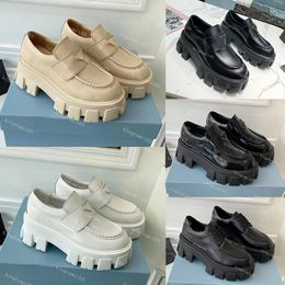 Designer Monolith Loafers Shoes Women Boots Leather Platform Heel Fashion Ankle Desert Boot Flamingos Flat Low-top Medal Coarse Non-Slip Cowhide Rubber Shoe