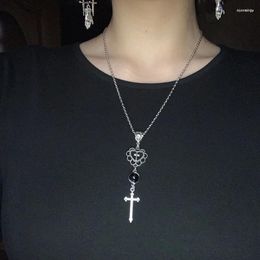 Chains Female Cross Pendants Necklace Black Crystal Heart Shape Jesus Sweater Chain Fashion Jewellery Gift For Men Women