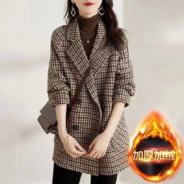 QNPQYX New Vintage Houndstooth Women Woollen Blazer Double Breasted Plaid Female Suit Jacket Fashion Korean Outerwear Loose Blaser Coat