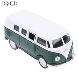 Diecast Model car 1 32 T1 Bus Alloy Diecasts Toy Car Models Metal Vehicles Classical Buses Collectable Toys For Children 230625