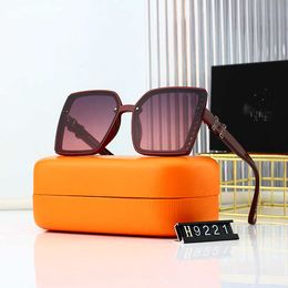 Wholesale of sunglasses New Progressive Color Women's Large Frame Pony Glasses Overseas Trend Sunglasses