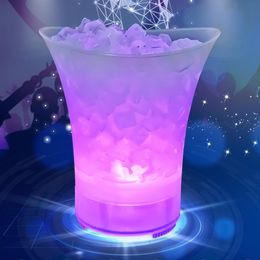 Bar Tools 5L Plastic Ice Bucket Waterproof with led lights Colourful Light KTV Nightclub Party Ice Bucket Barware for Party Gathering 230625