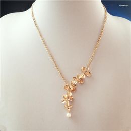 Chains 12pcs/lot American Jewelry Original Fashion Accessories Temperament Elegant Small Orchid Pearl Short Necklace Wholesale