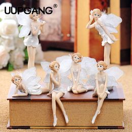 Decorative Objects Figurines DIY Miniature White Angel Flying Flower Fairy Garden Ornaments Home Decoration Cartoon Gifts Car Cake Decor 230625