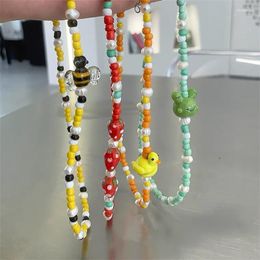 Chains Fashion Vintage Beaded Necklace For Women Colourful Strawberry Duck Bead Handmade Necklaces Pearls Choker Aesthetic Jewellery