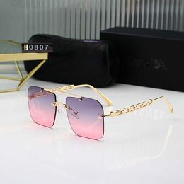 Brand sunglasses New Korean Edition Women's Printed Glasses Box Slim UV Resistant Sunglasses for Women